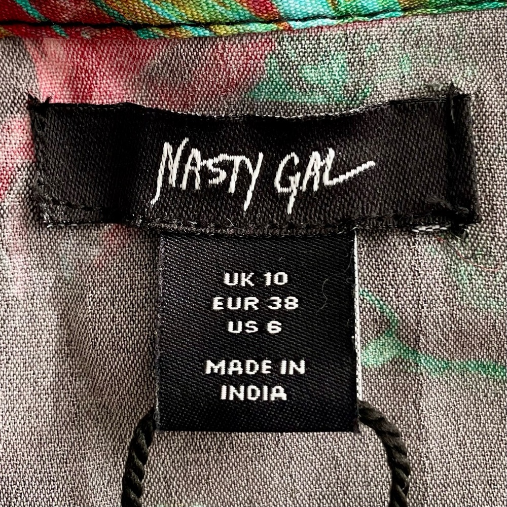 Nasty Gal Black Desert Print V-Neck Rodeo Plunge Minidress Sz 6 New With Tags - Picture 11 of 15